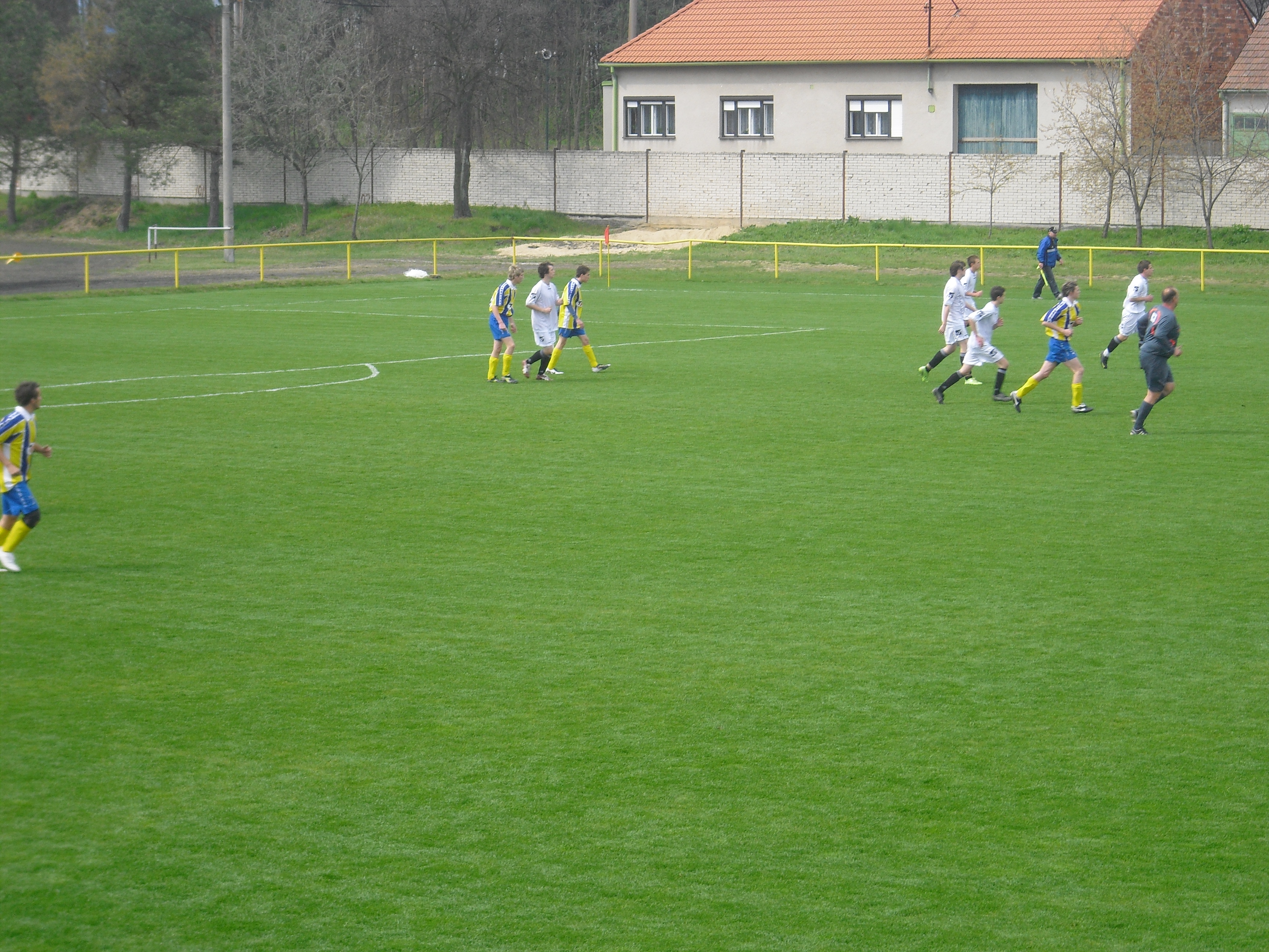 103.JPG